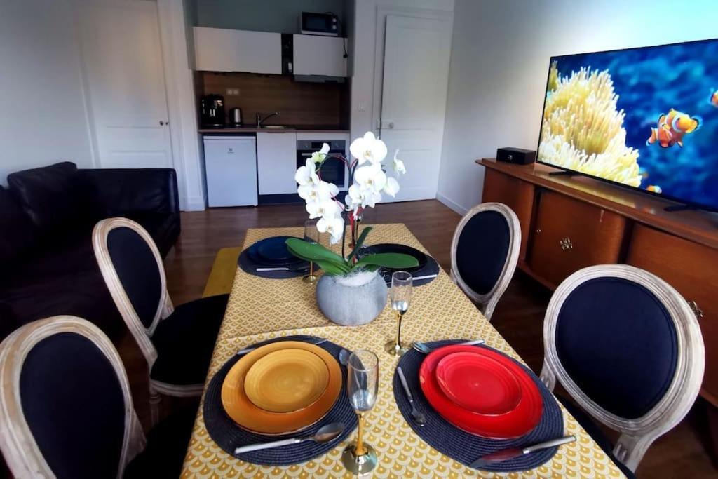 Boheme Chic Apartment Безансон Екстериор снимка