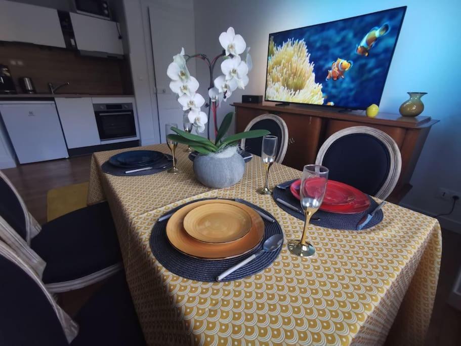 Boheme Chic Apartment Безансон Екстериор снимка